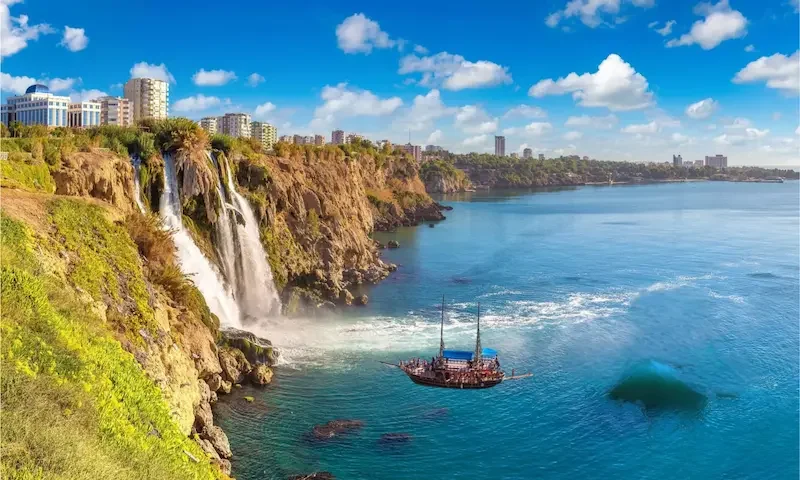 Grand Waterfall Boat Tour